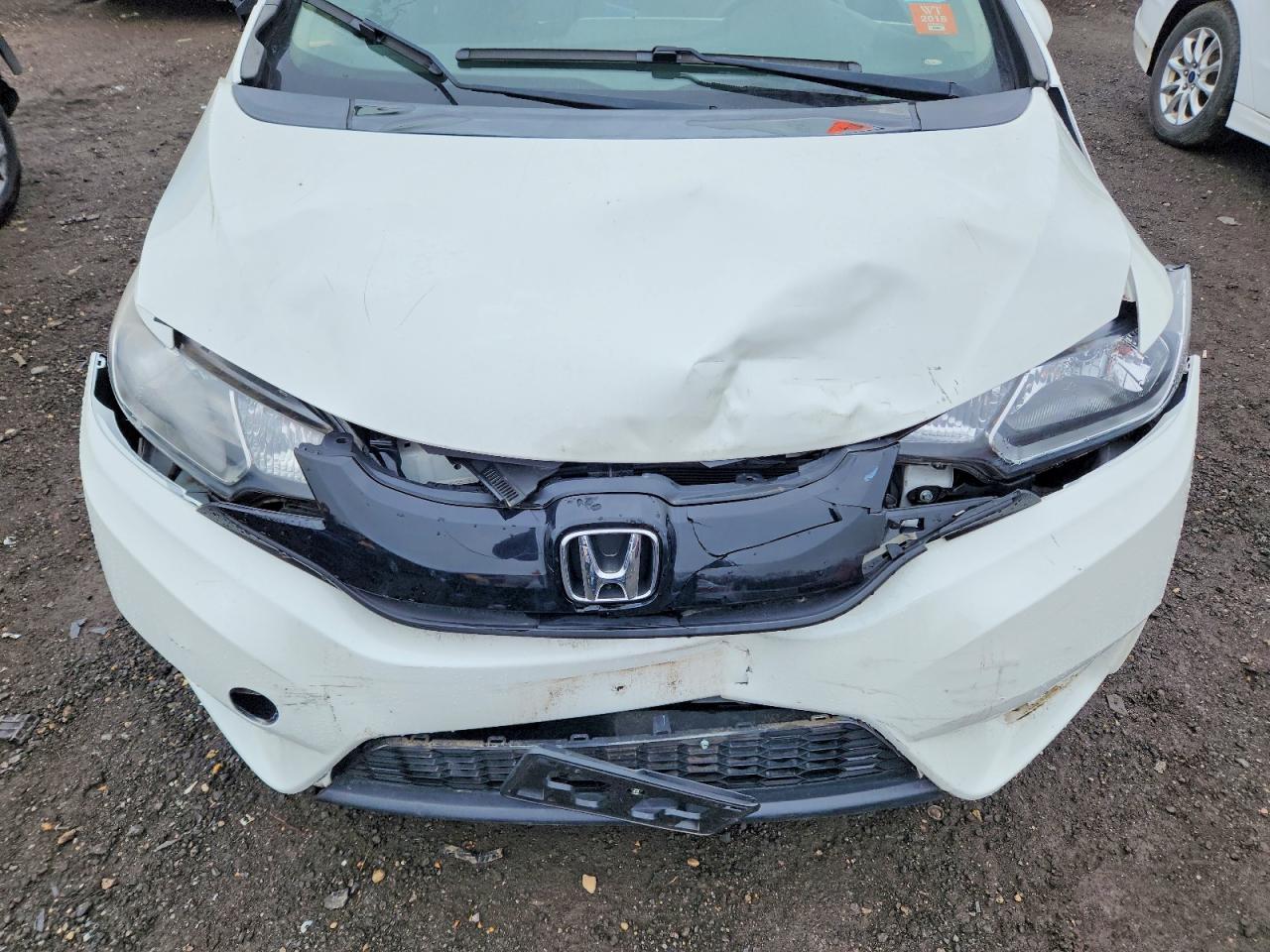 2016 HONDA FIT LX photo 11