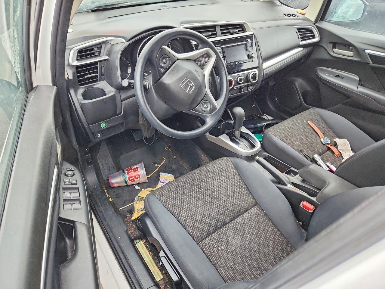 2016 HONDA FIT LX photo 8