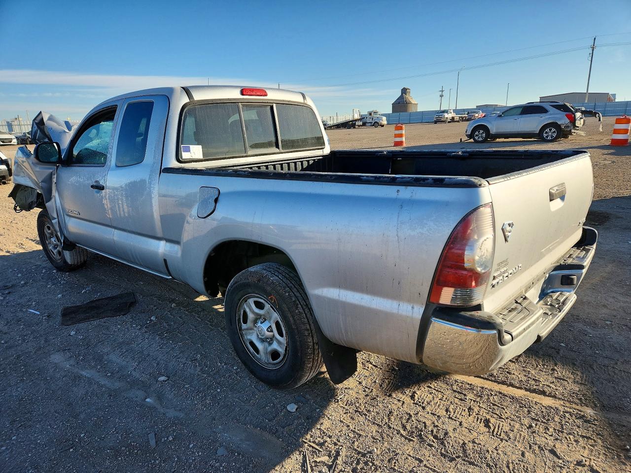 2012 TOYOTA TACOMA BASE photo 2