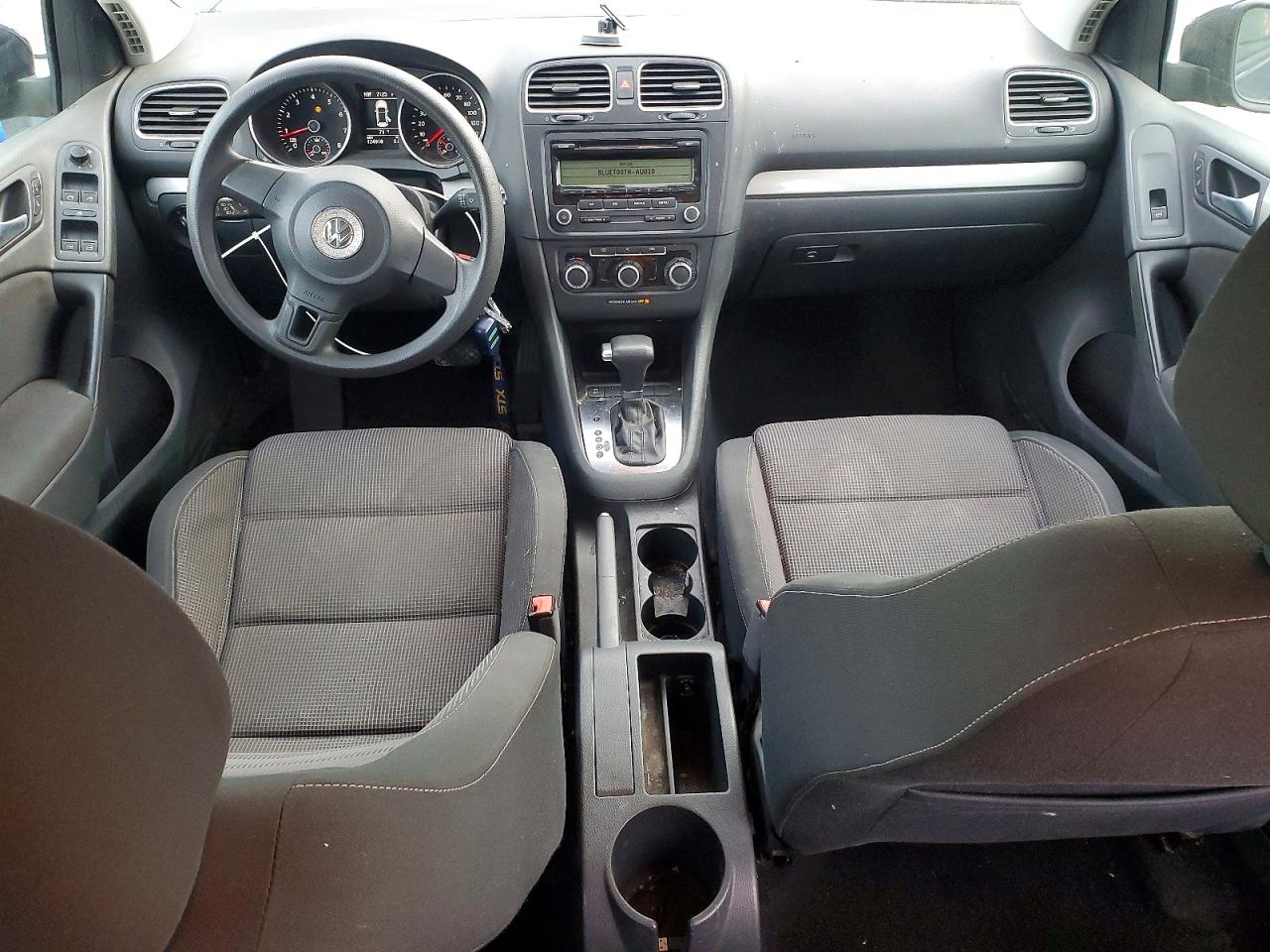 2011 VOLKSWAGEN GOLF photo 22