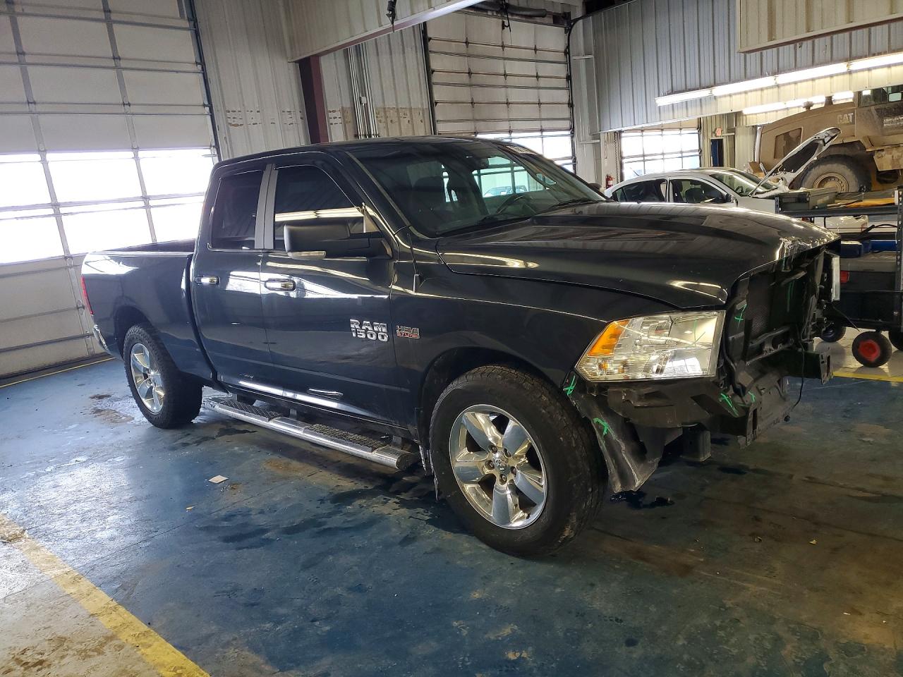 2016 RAM 1500 SLT photo 7
