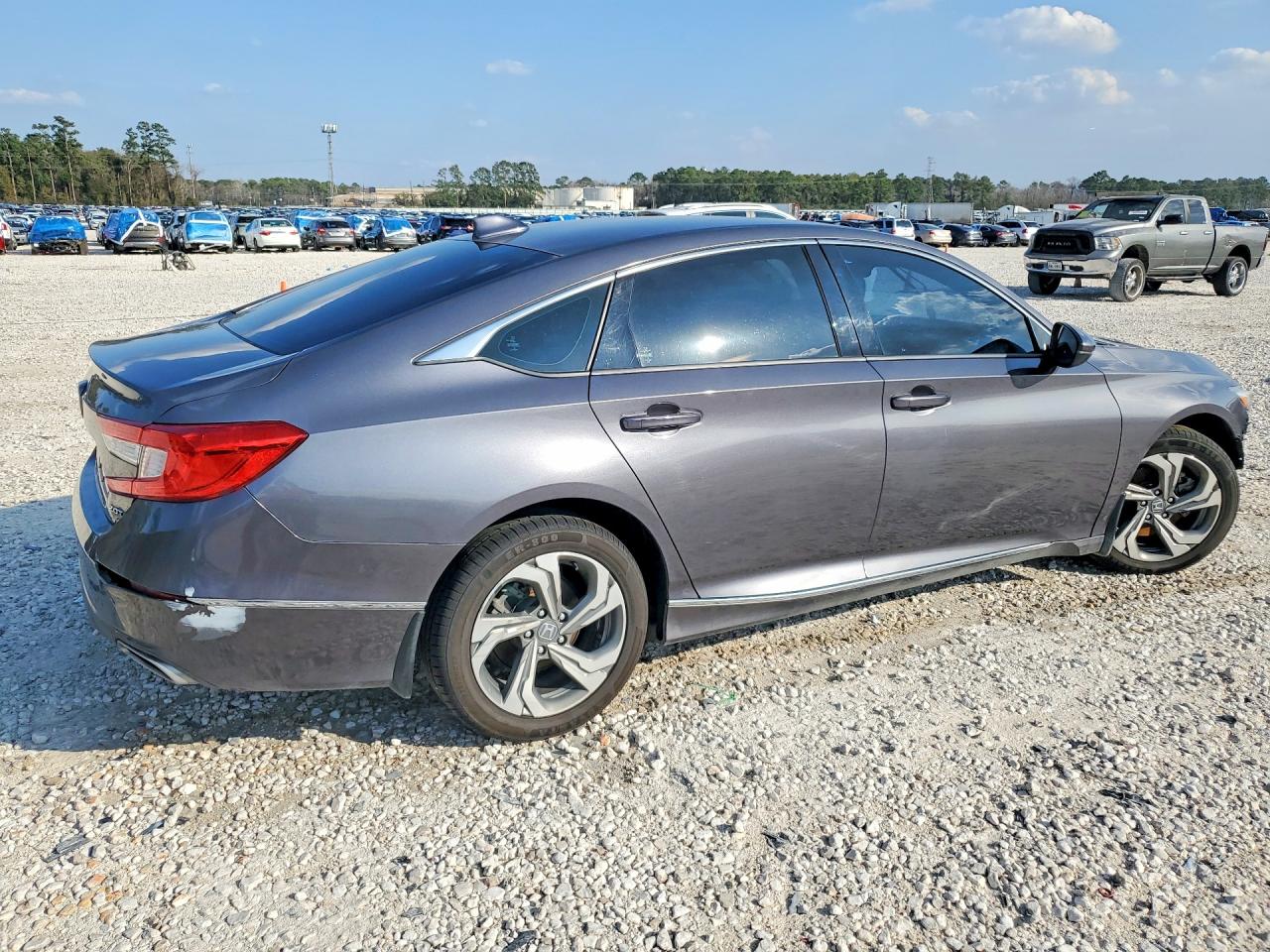 2018 HONDA ACCORD EXL photo 7