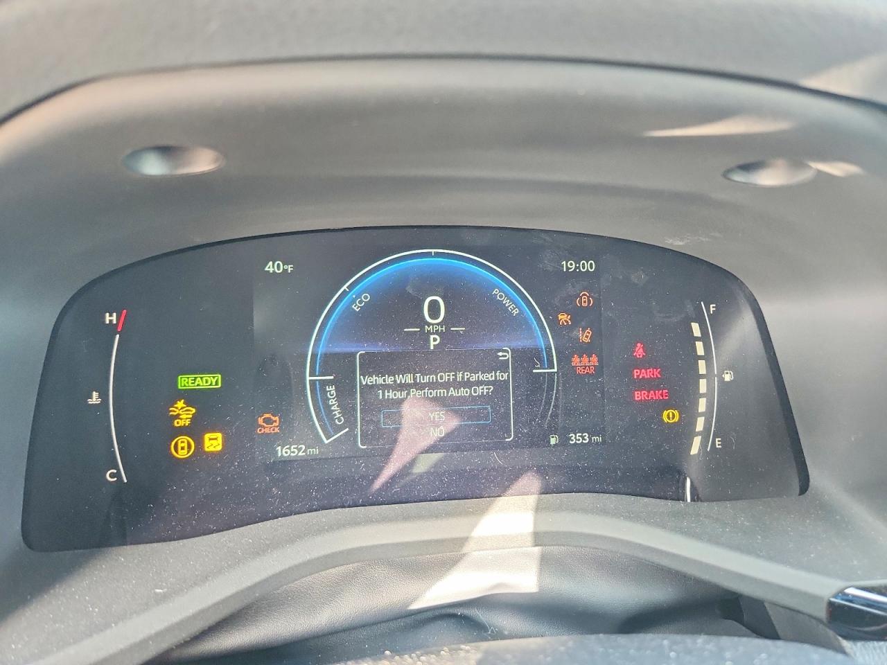 2025 TOYOTA CAMRY XSE photo 17