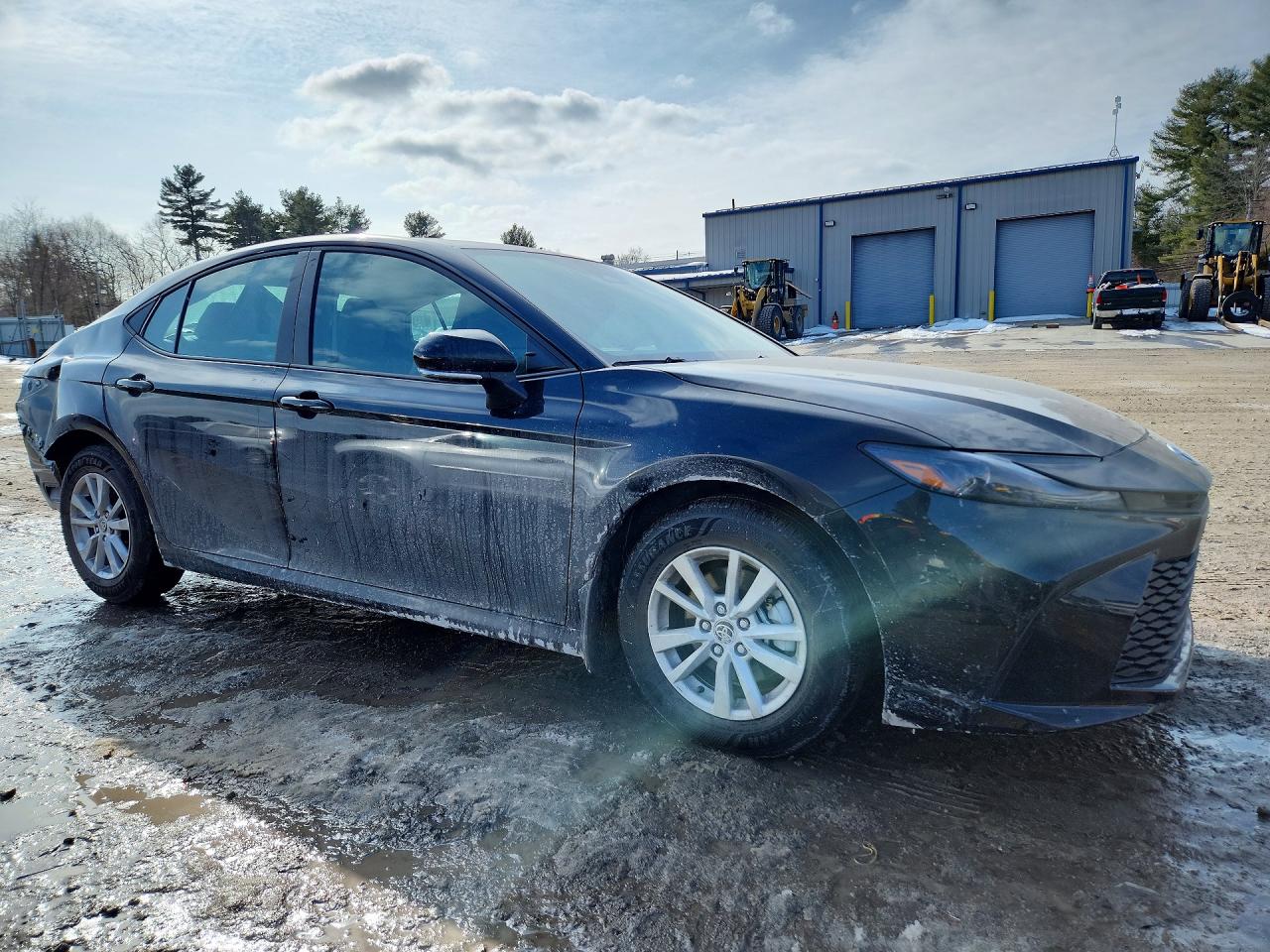 2025 TOYOTA CAMRY XSE photo 7