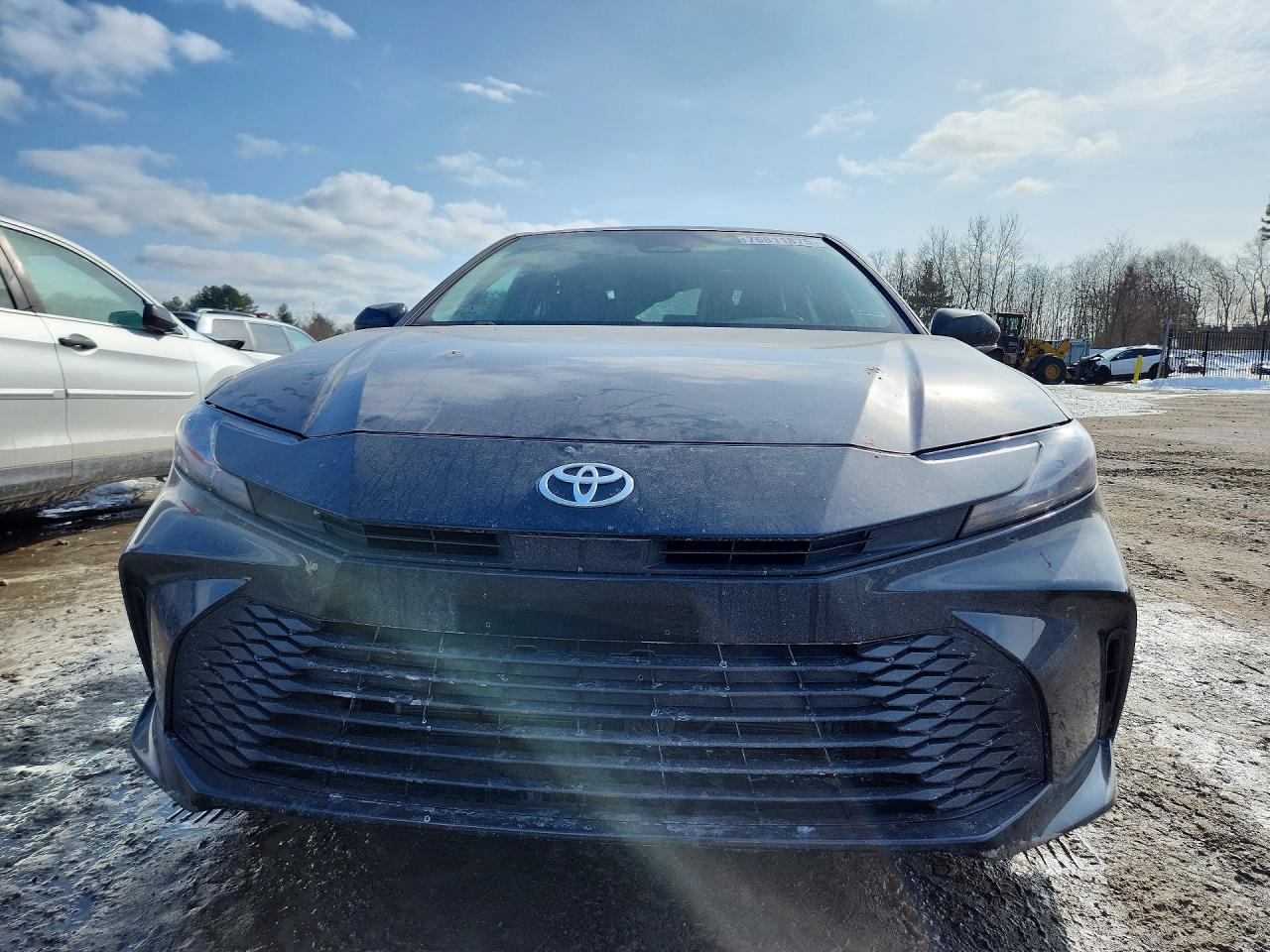 2025 TOYOTA CAMRY XSE photo 9