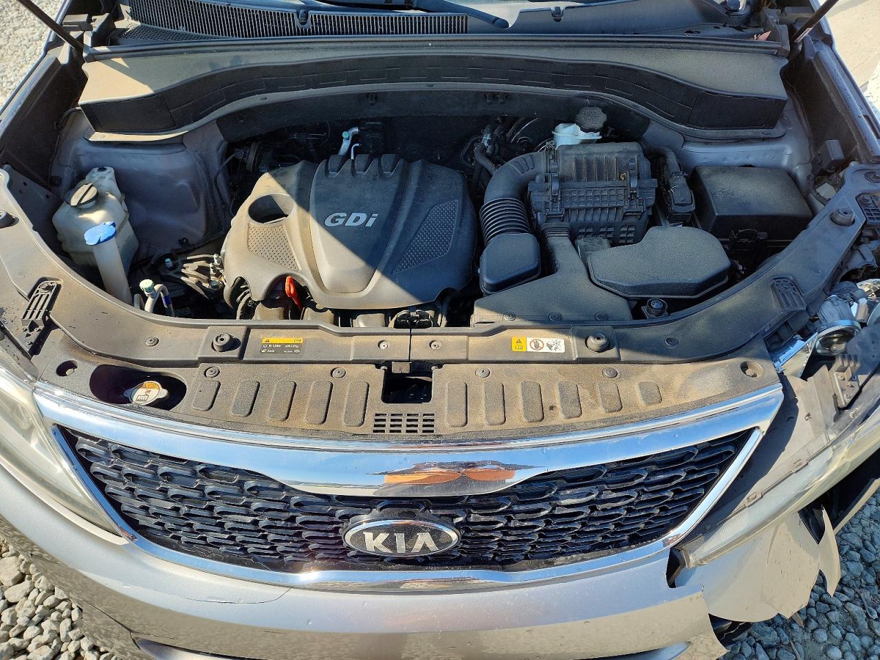 2015 KIA SORENTO LX photo 11