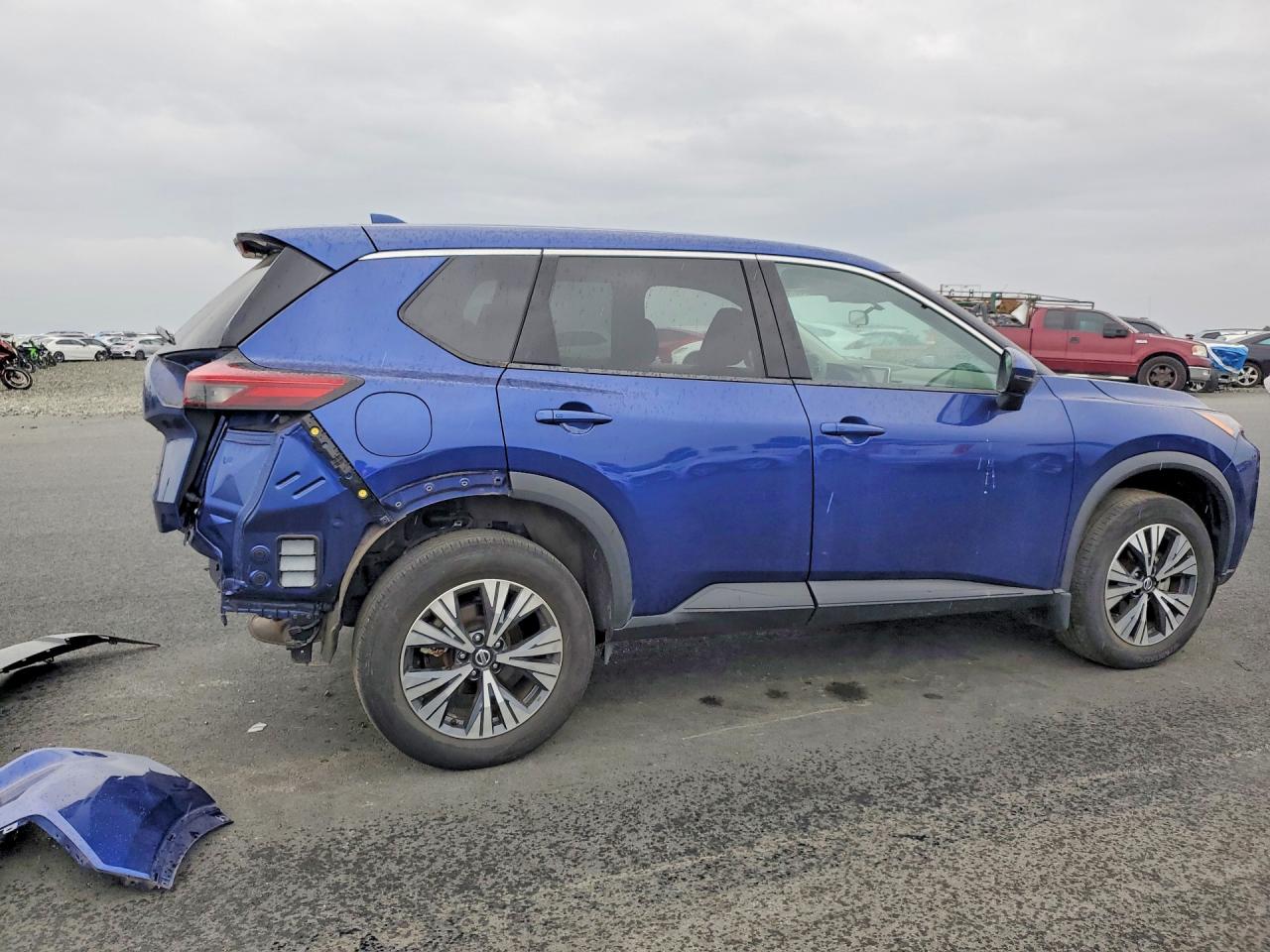 2021 NISSAN ROGUE SV photo 3