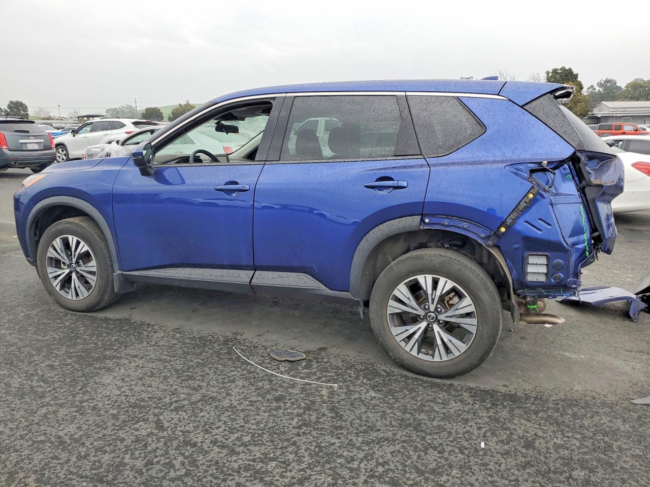 2021 NISSAN ROGUE SV photo 2