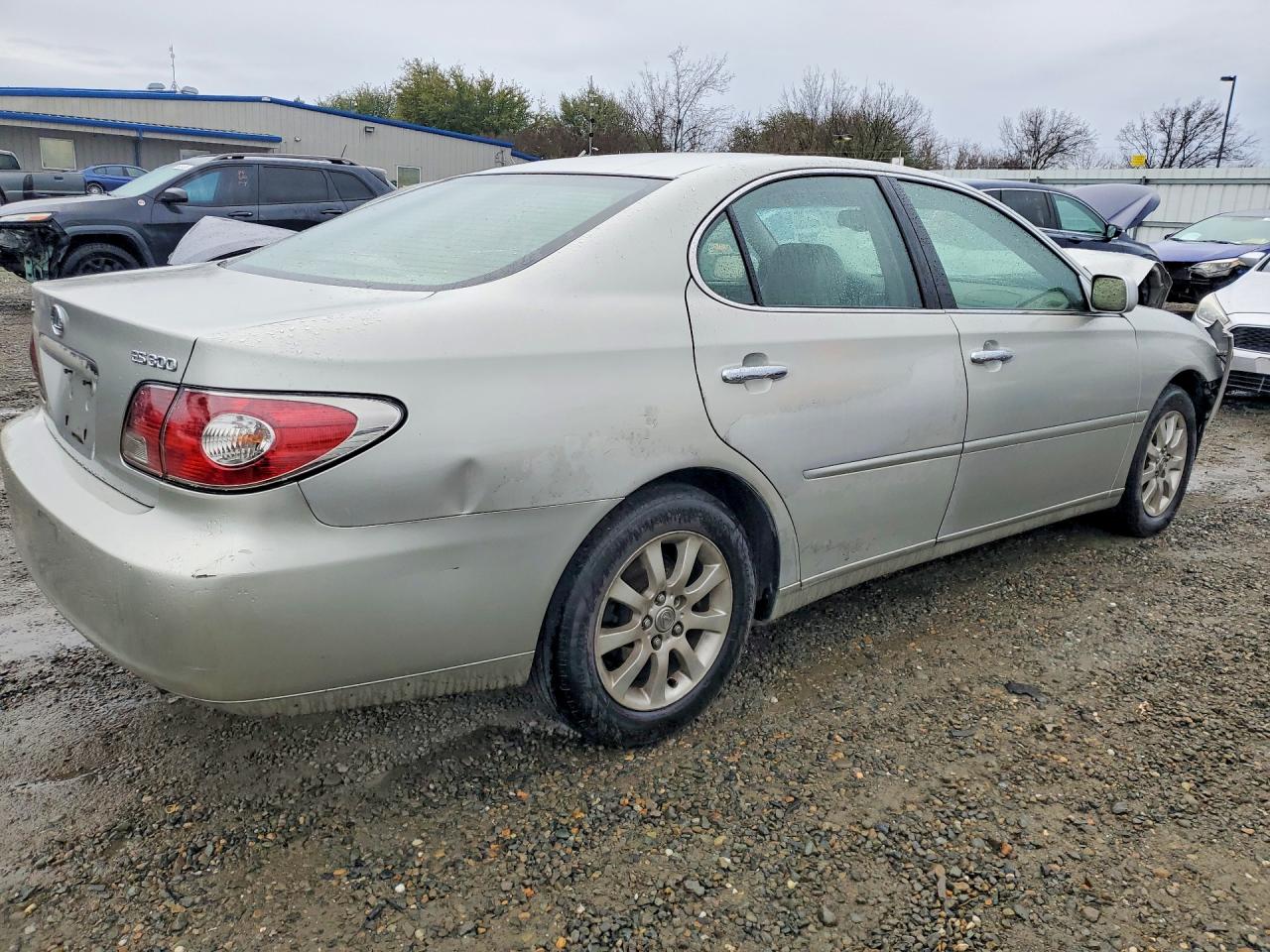 2003 LEXUS ES 300 photo 5