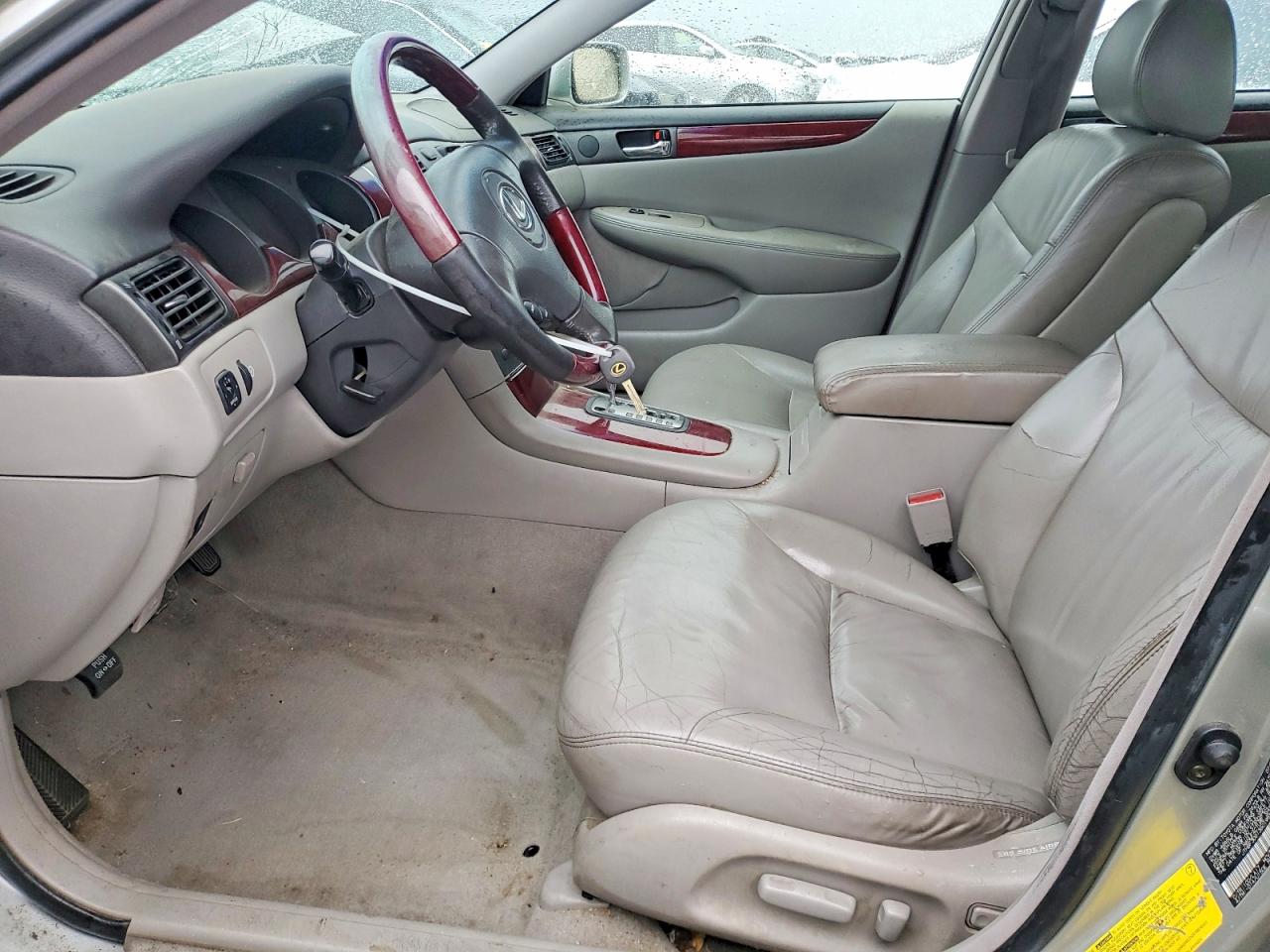 2003 LEXUS ES 300 photo 13