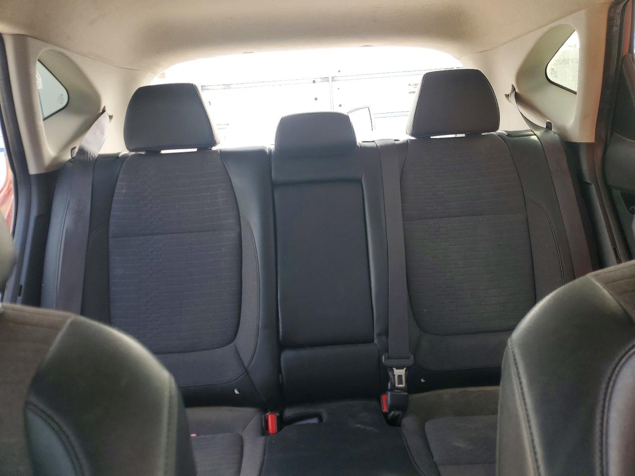 2021 KIA SELTOS S photo 10