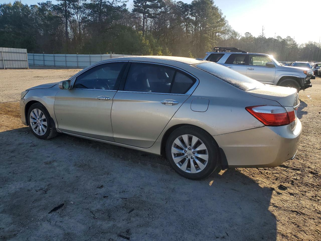 2013 HONDA ACCORD EXL photo 4