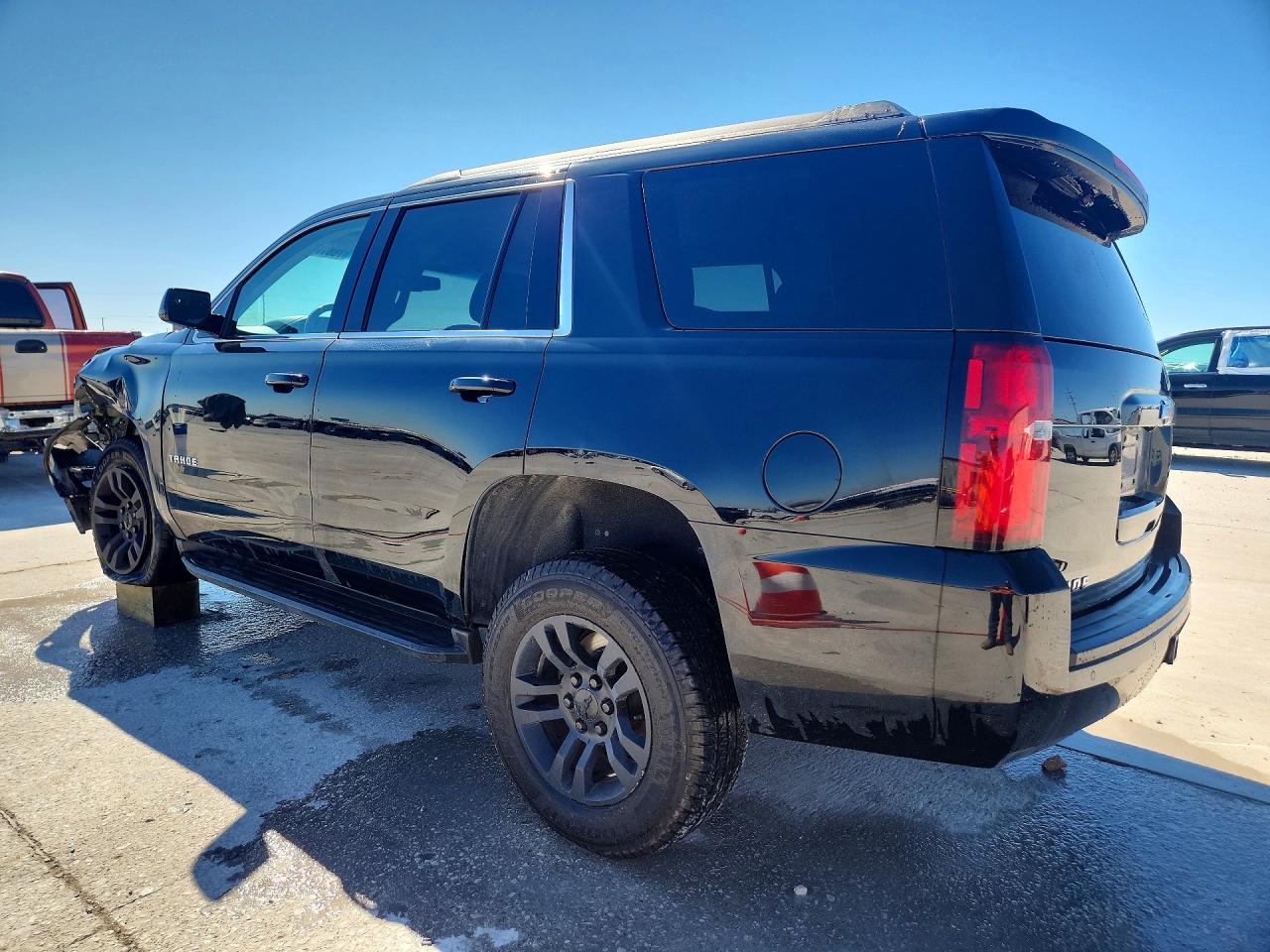 2020 CHEVROLET TAHOE C1500 LS photo 2