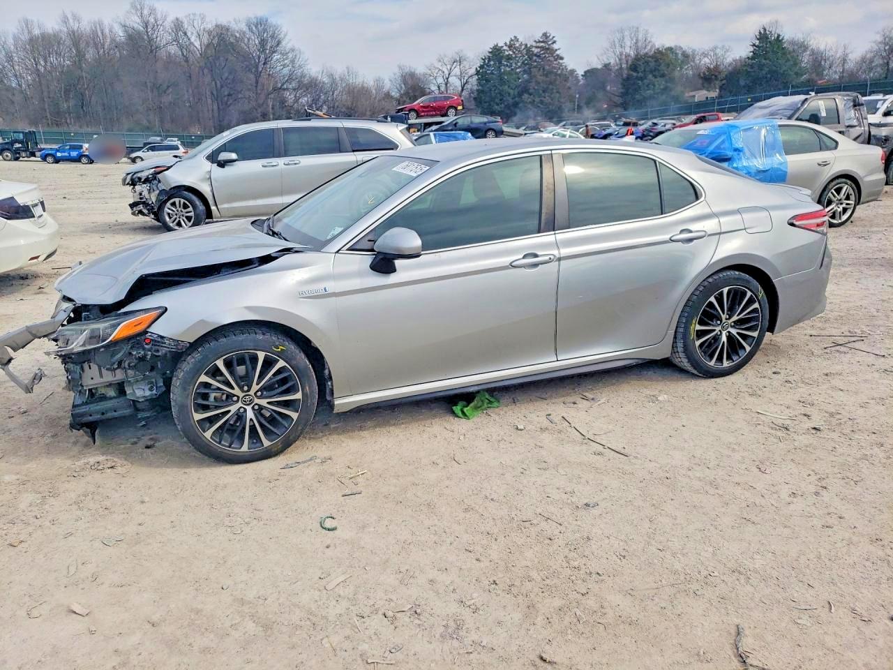 2019 TOYOTA CAMRY