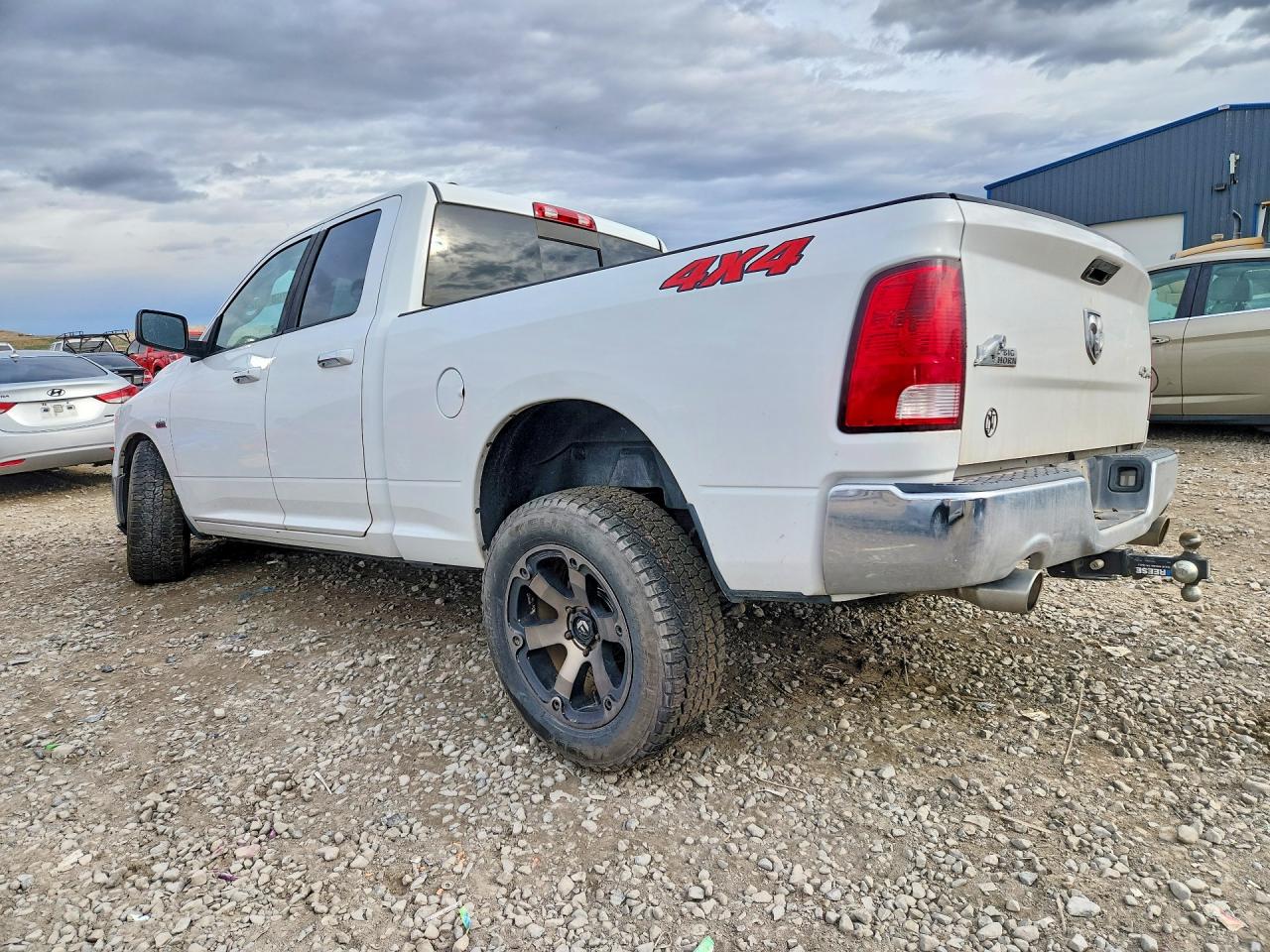 2014 RAM 1500 SLT photo 4