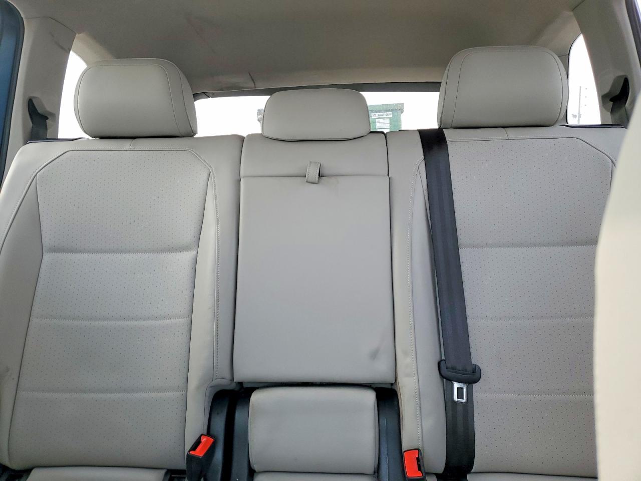 2020 VOLKSWAGEN TIGUAN SE photo 10