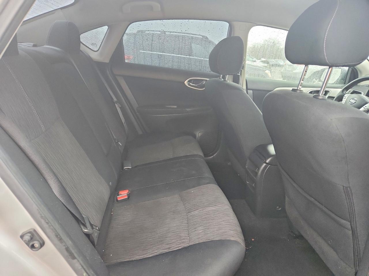 2015 NISSAN SENTRA SV photo 19
