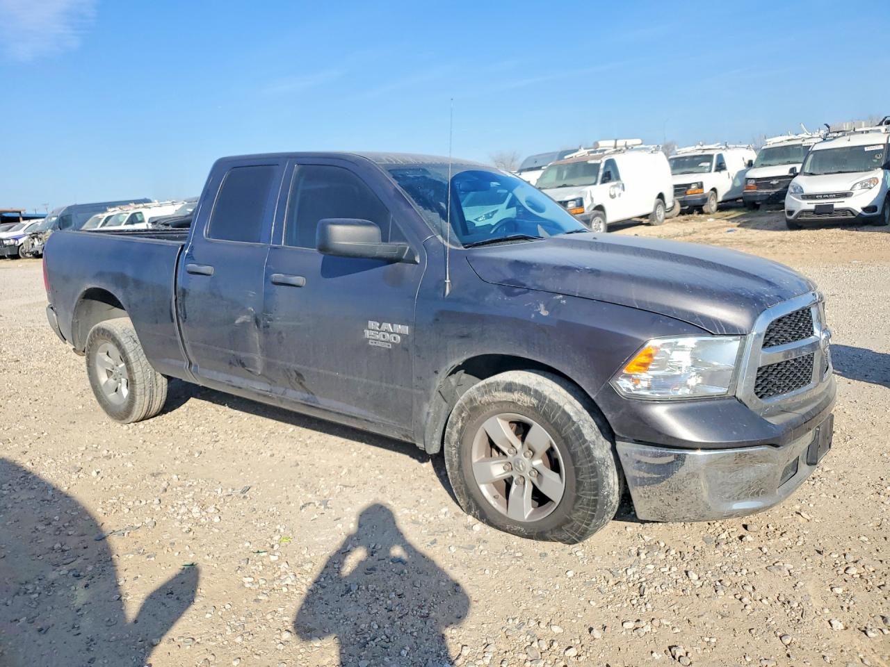 2021 RAM 1500 CLASSIC TRADESMAN photo 4