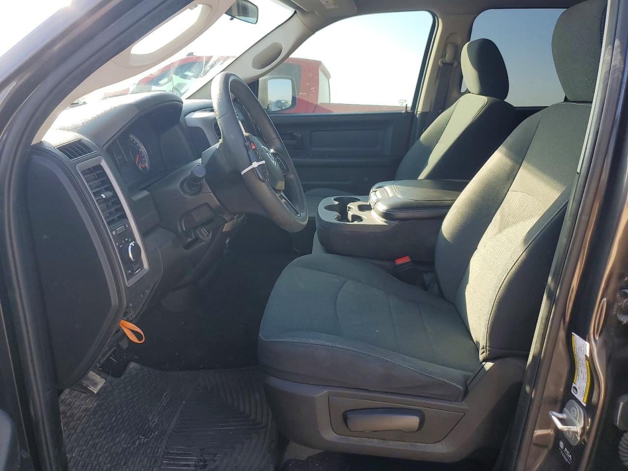 2021 RAM 1500 CLASSIC TRADESMAN photo 7