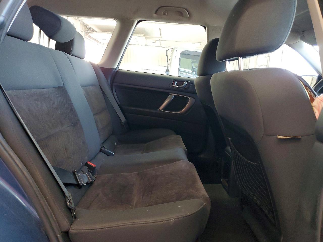 2009 SUBARU OUTBACK 2.5I photo 31
