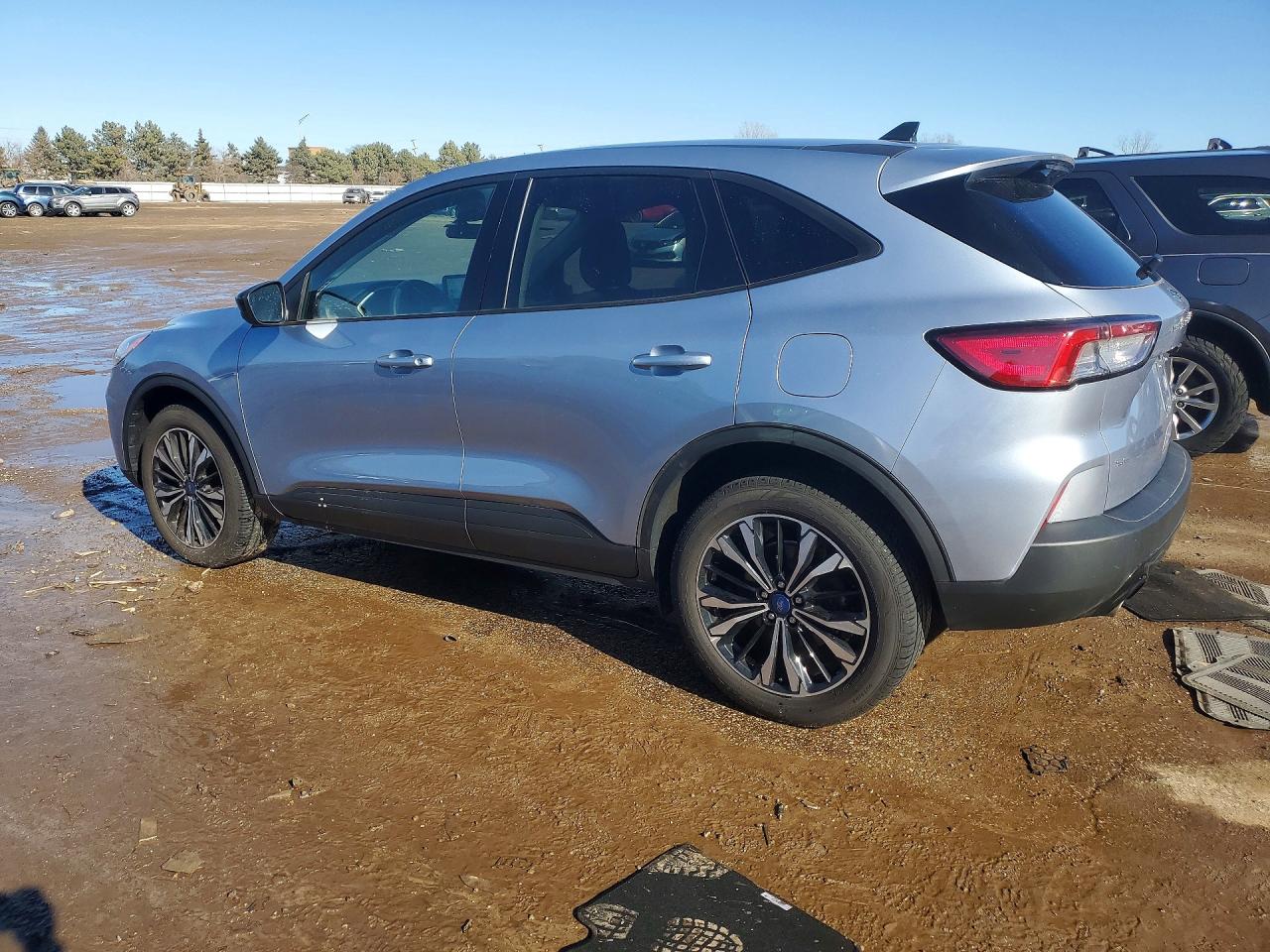 2022 FORD ESCAPE SE photo 2