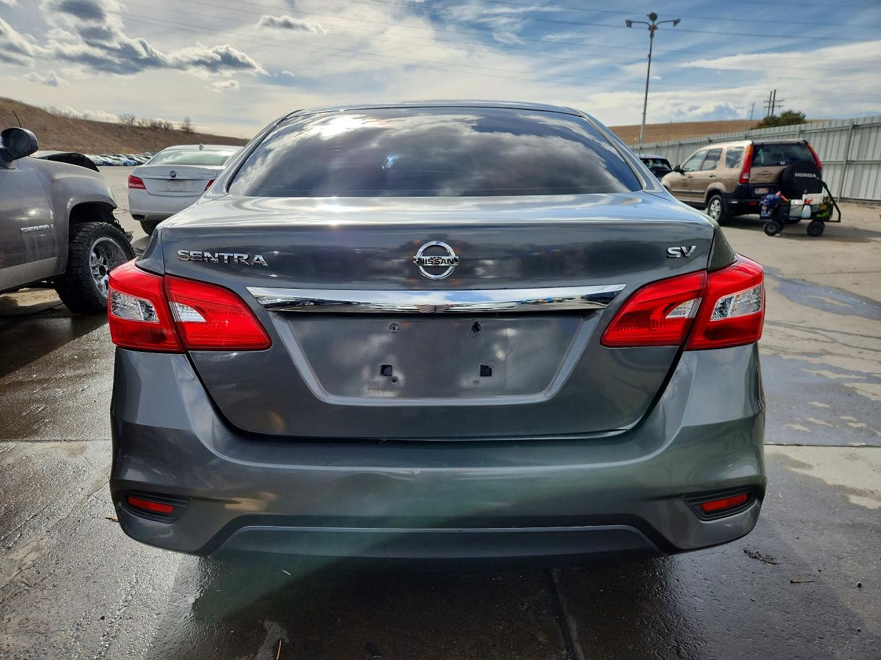 2019 NISSAN SENTRA S photo 6