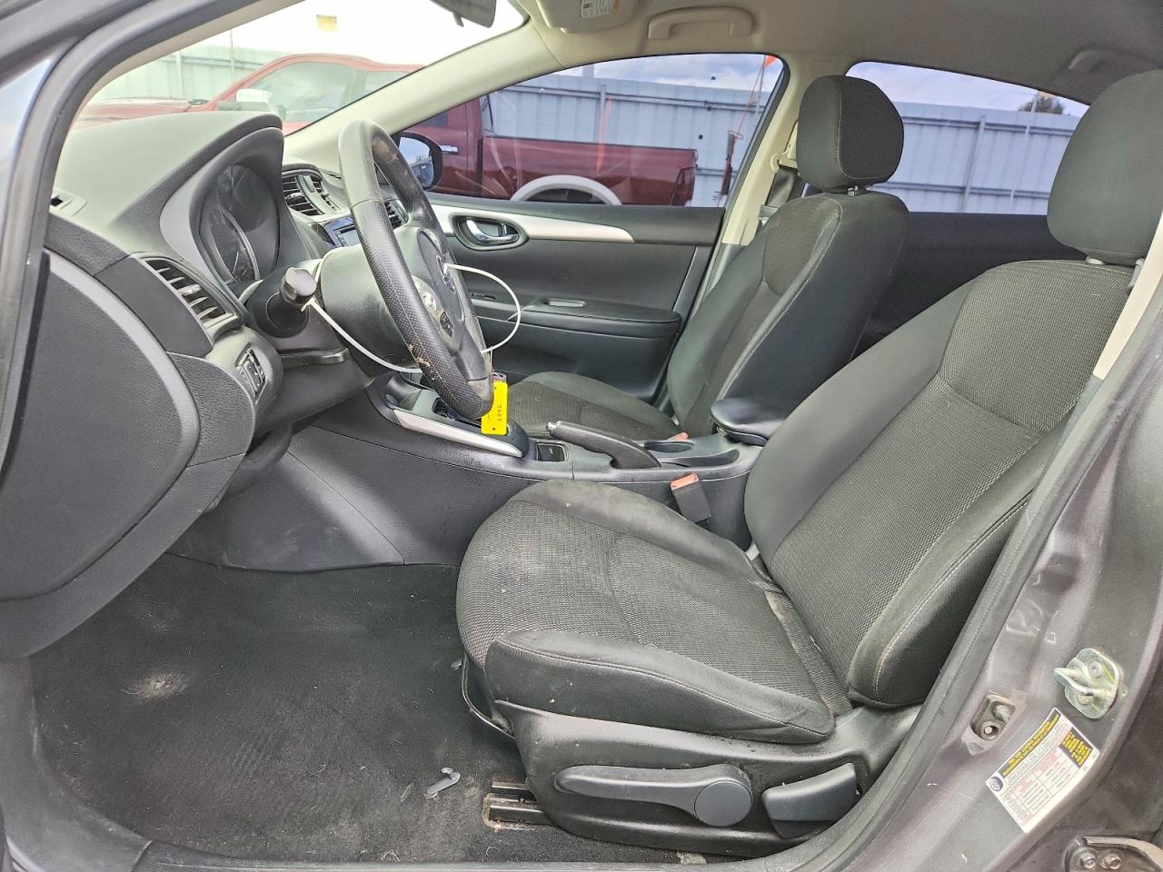 2019 NISSAN SENTRA S photo 7