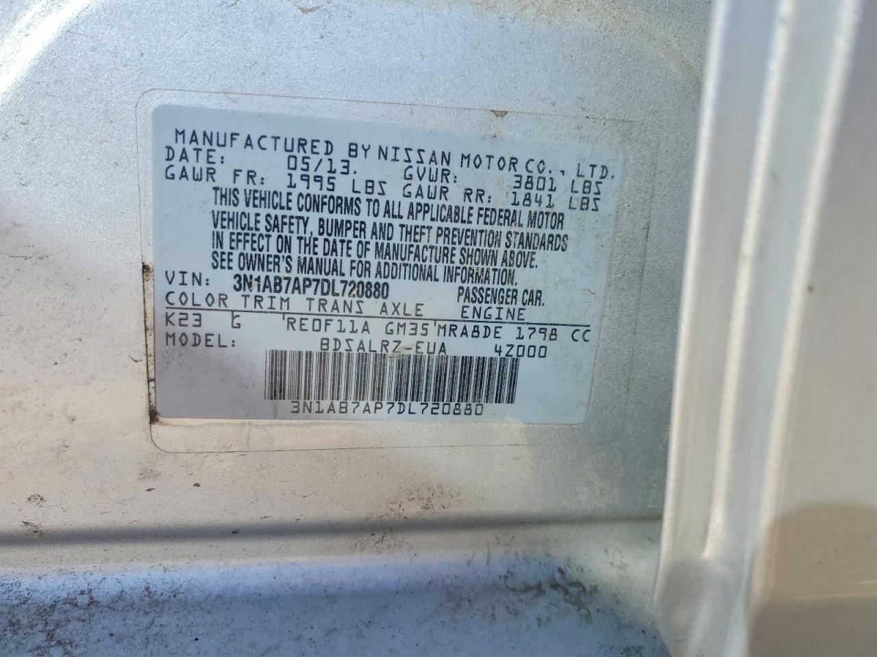 2013 NISSAN SENTRA S photo 23