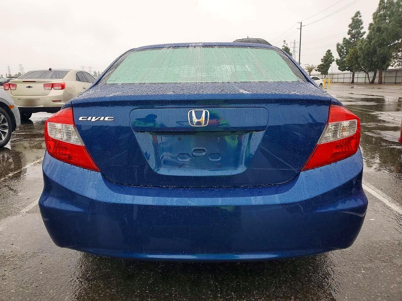 2012 HONDA CIVIC LX photo 11