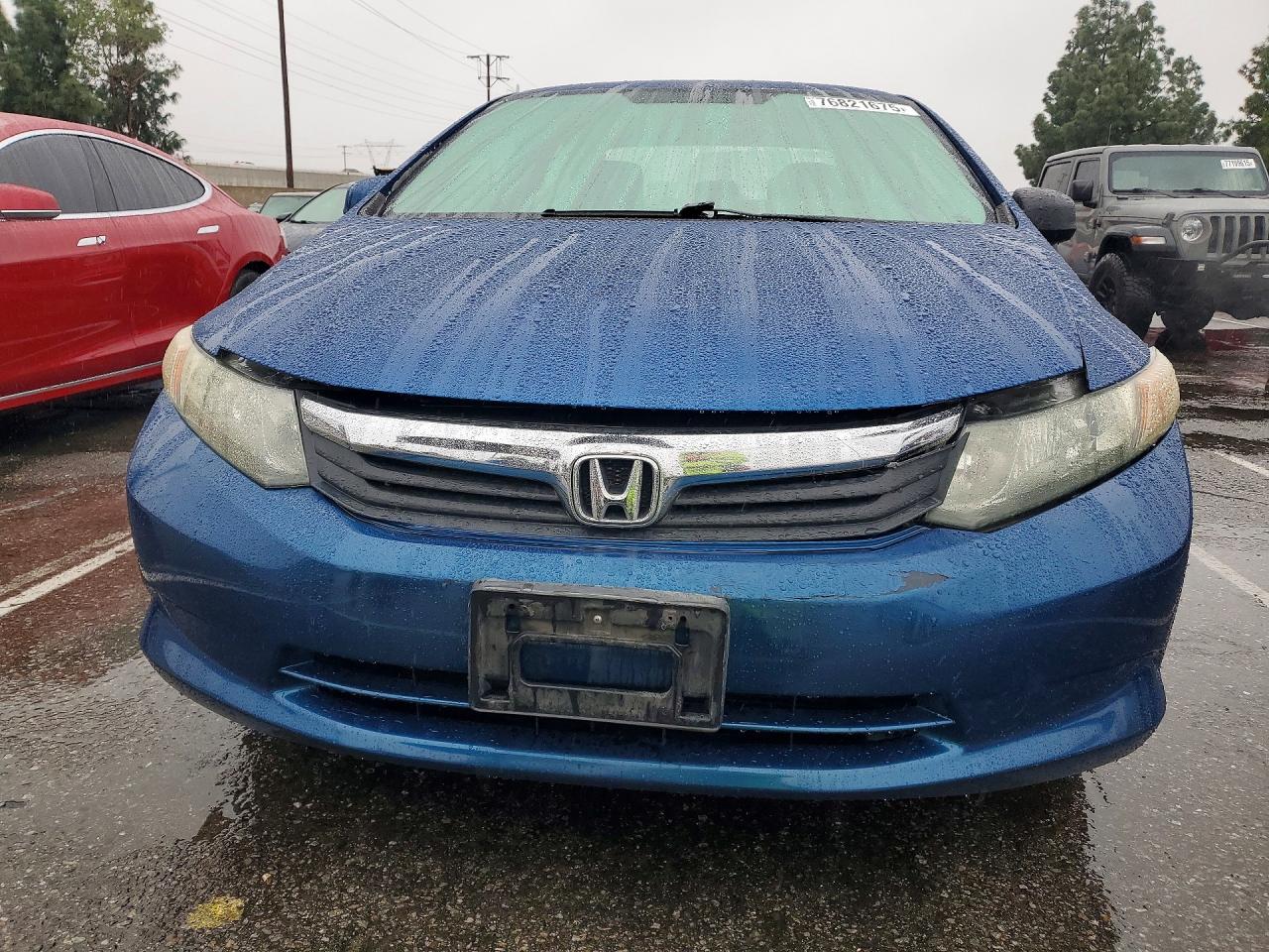 2012 HONDA CIVIC LX photo 9