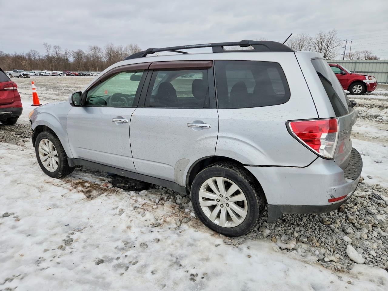2013 SUBARU FORESTER 2.5X PREMIUM photo 4