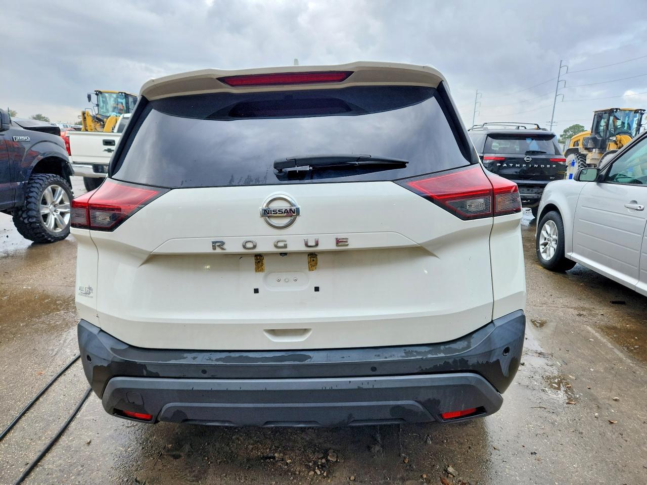 2021 NISSAN ROGUE S photo 6