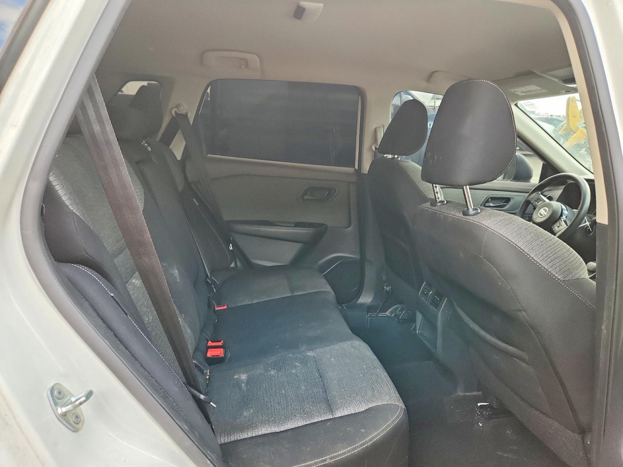 2021 NISSAN ROGUE S photo 11