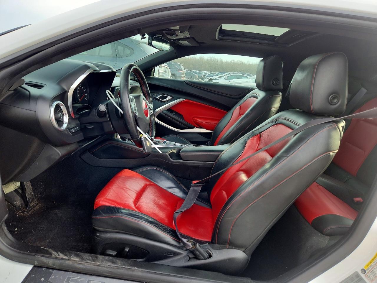 2016 CHEVROLET CAMARO LT photo 13