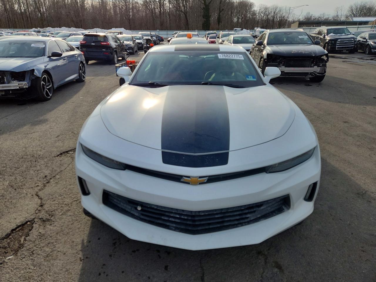 2016 CHEVROLET CAMARO LT photo 9