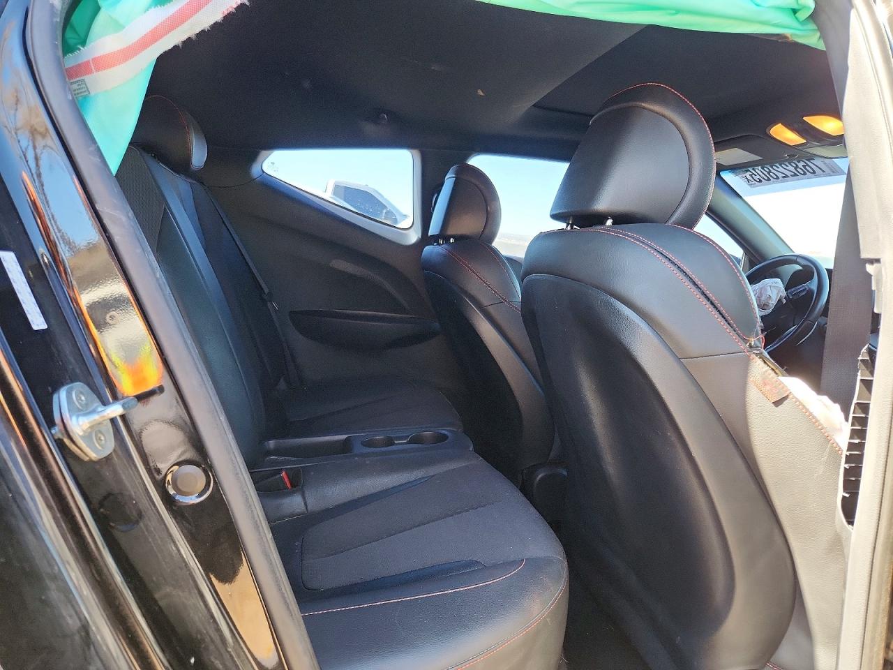 2019 HYUNDAI VELOSTER TURBO photo 10