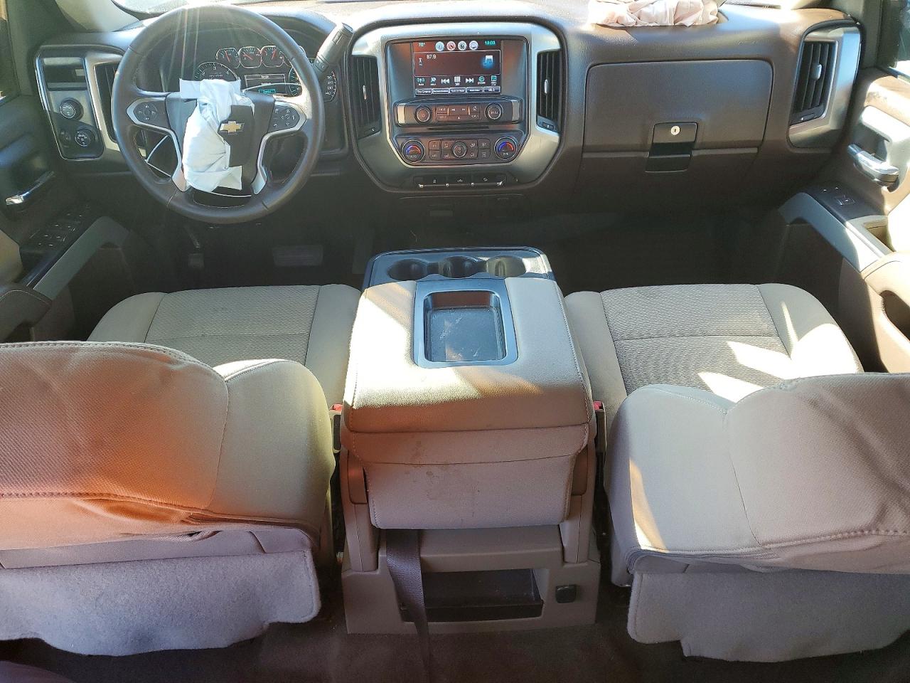 2017 CHEVROLET SILVERADO K1500 LT photo 15