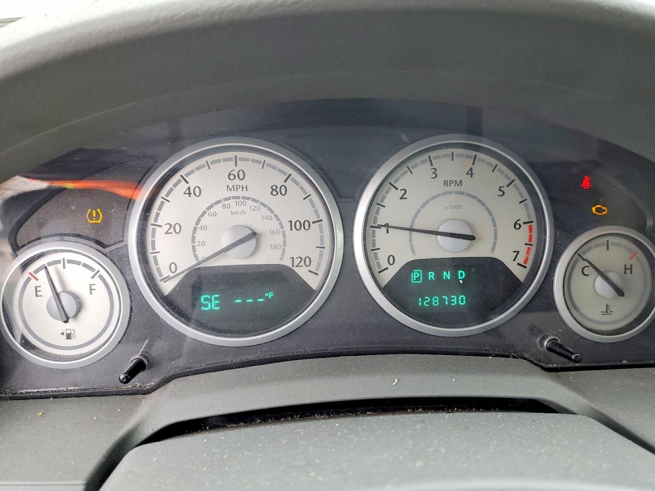 2008 CHRYSLER TOWN & COUNTRY LX photo 25