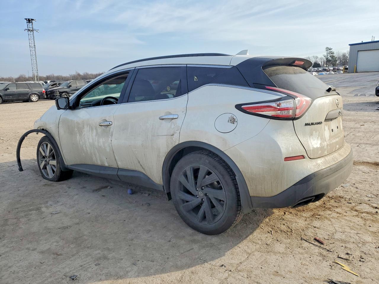2018 NISSAN MURANO S photo 2