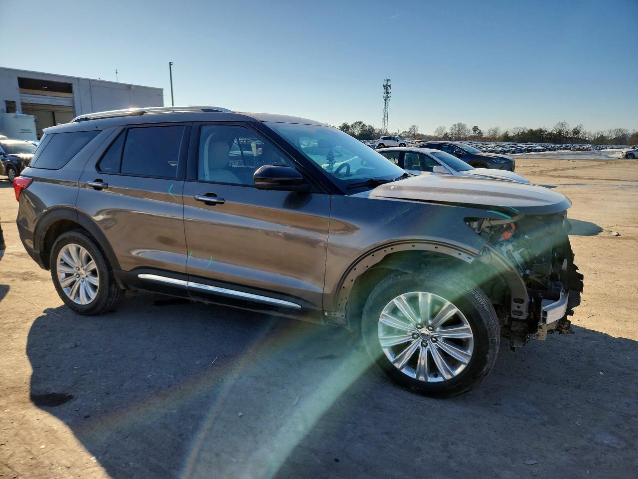 2021 FORD EXPLORER LIMITED photo 4