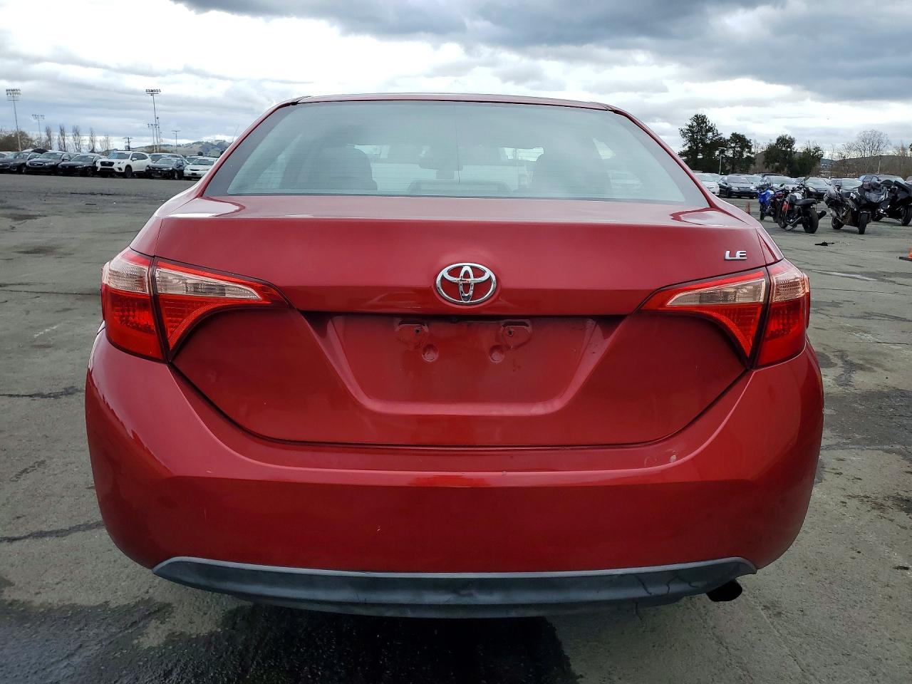 2017 TOYOTA COROLLA L photo 11