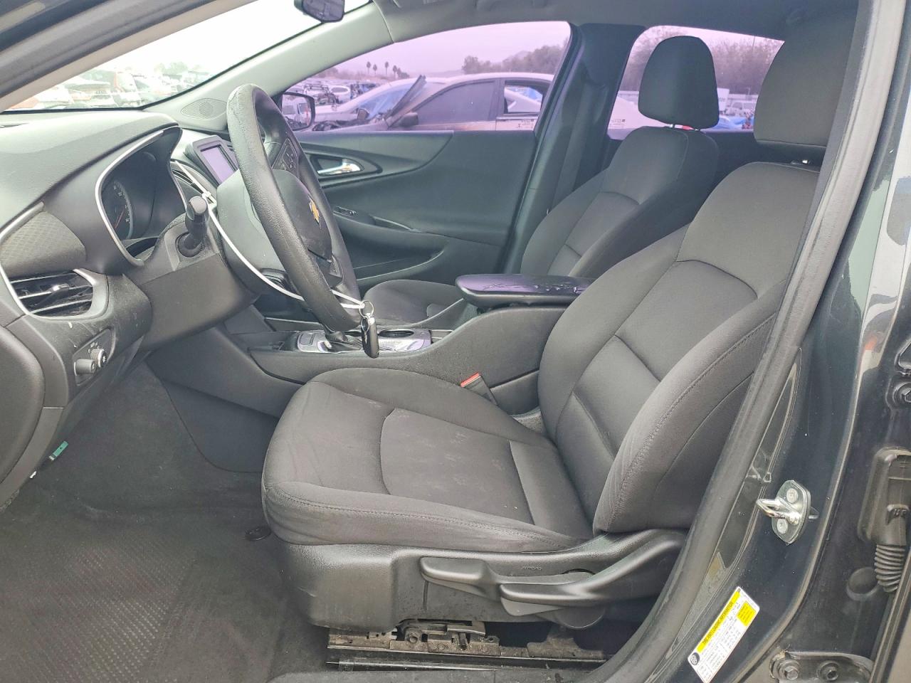 2018 CHEVROLET MALIBU LS photo 7