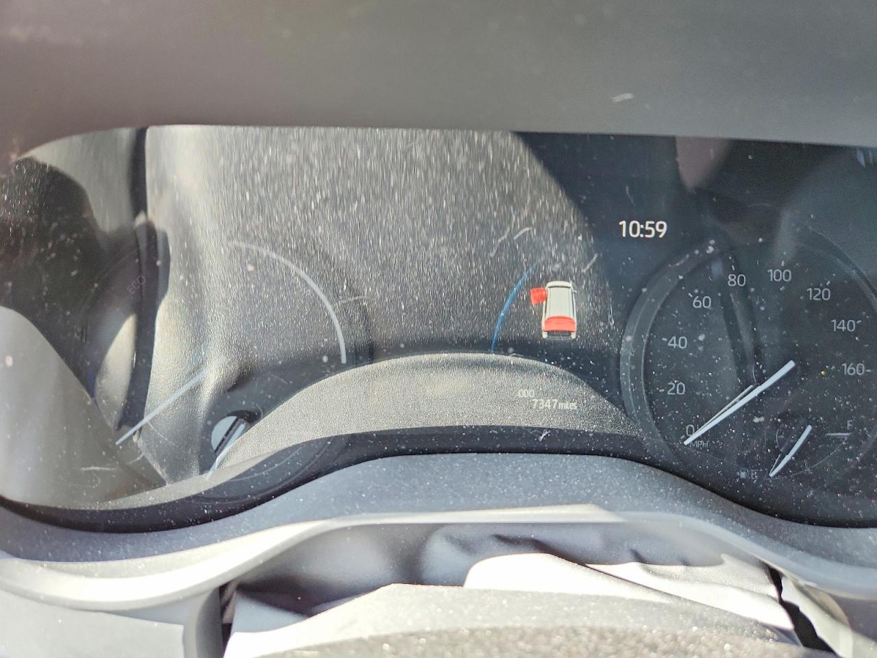2025 TOYOTA SIENNA LE 8-PASSENGER photo 9