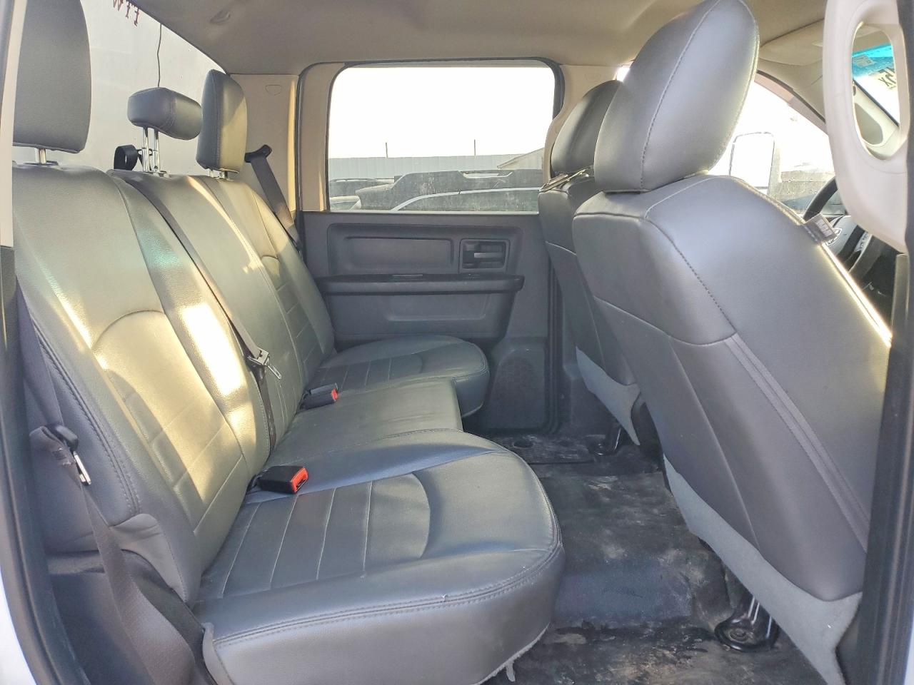 2018 RAM 2500 ST photo 10
