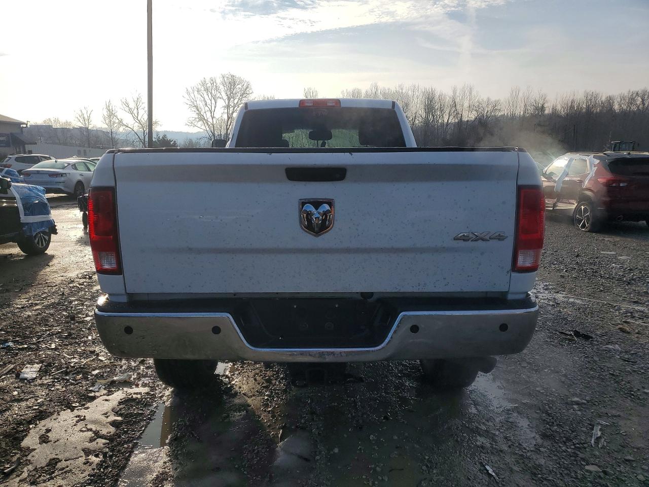 2018 RAM 2500 ST photo 6