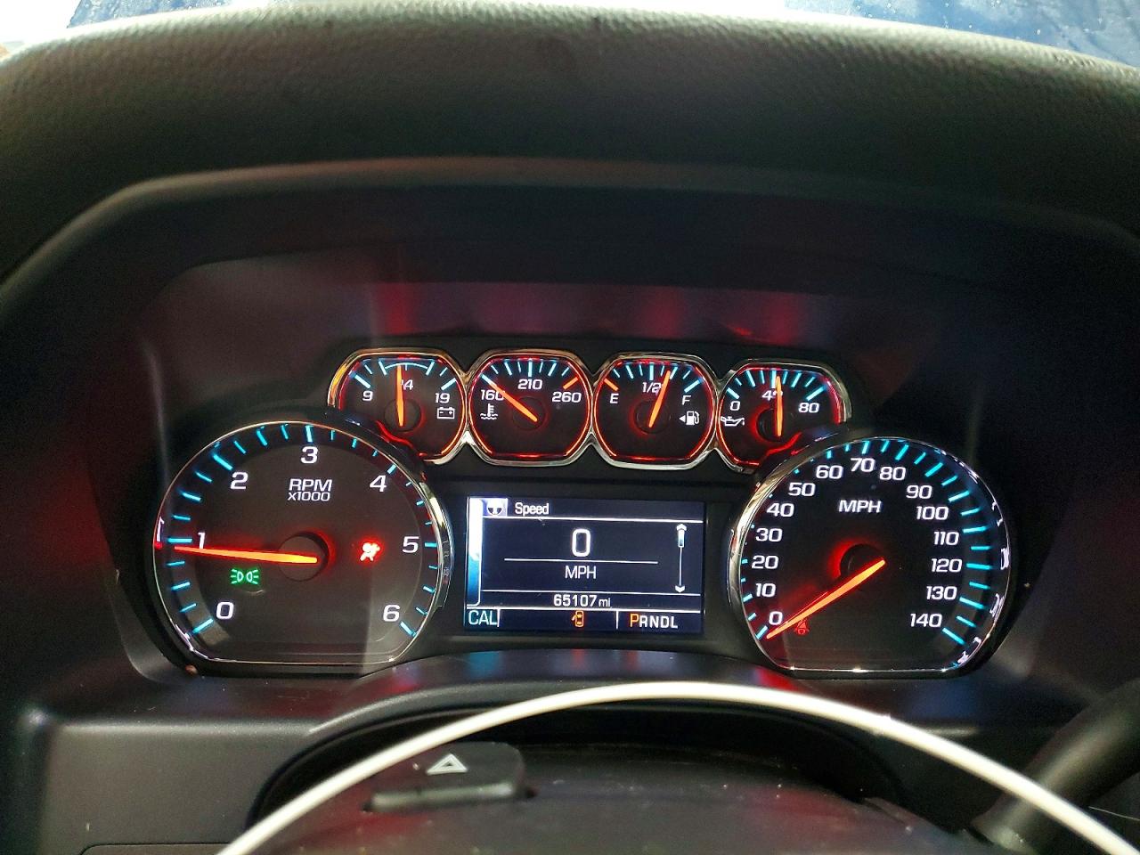 2018 CHEVROLET SILVERADO K1500 LT photo 9