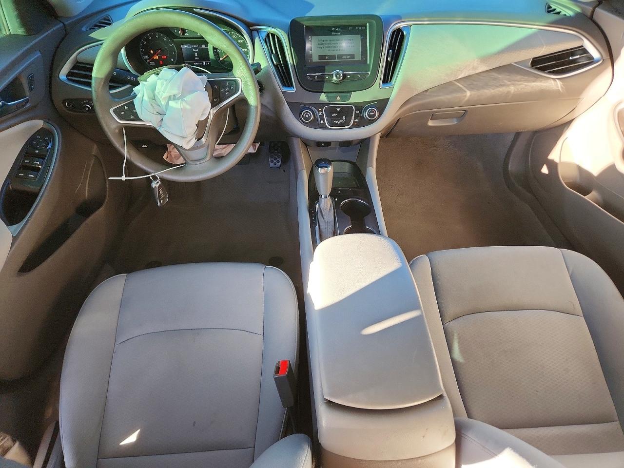 2017 CHEVROLET MALIBU LS photo 15