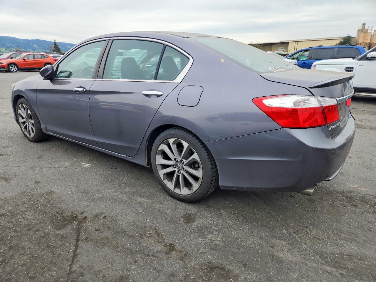 2014 HONDA ACCORD SPORT photo 2