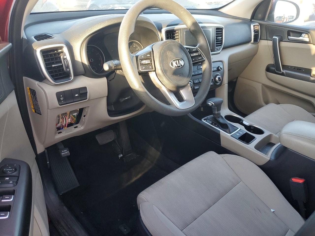 2021 KIA SPORTAGE LX photo 8