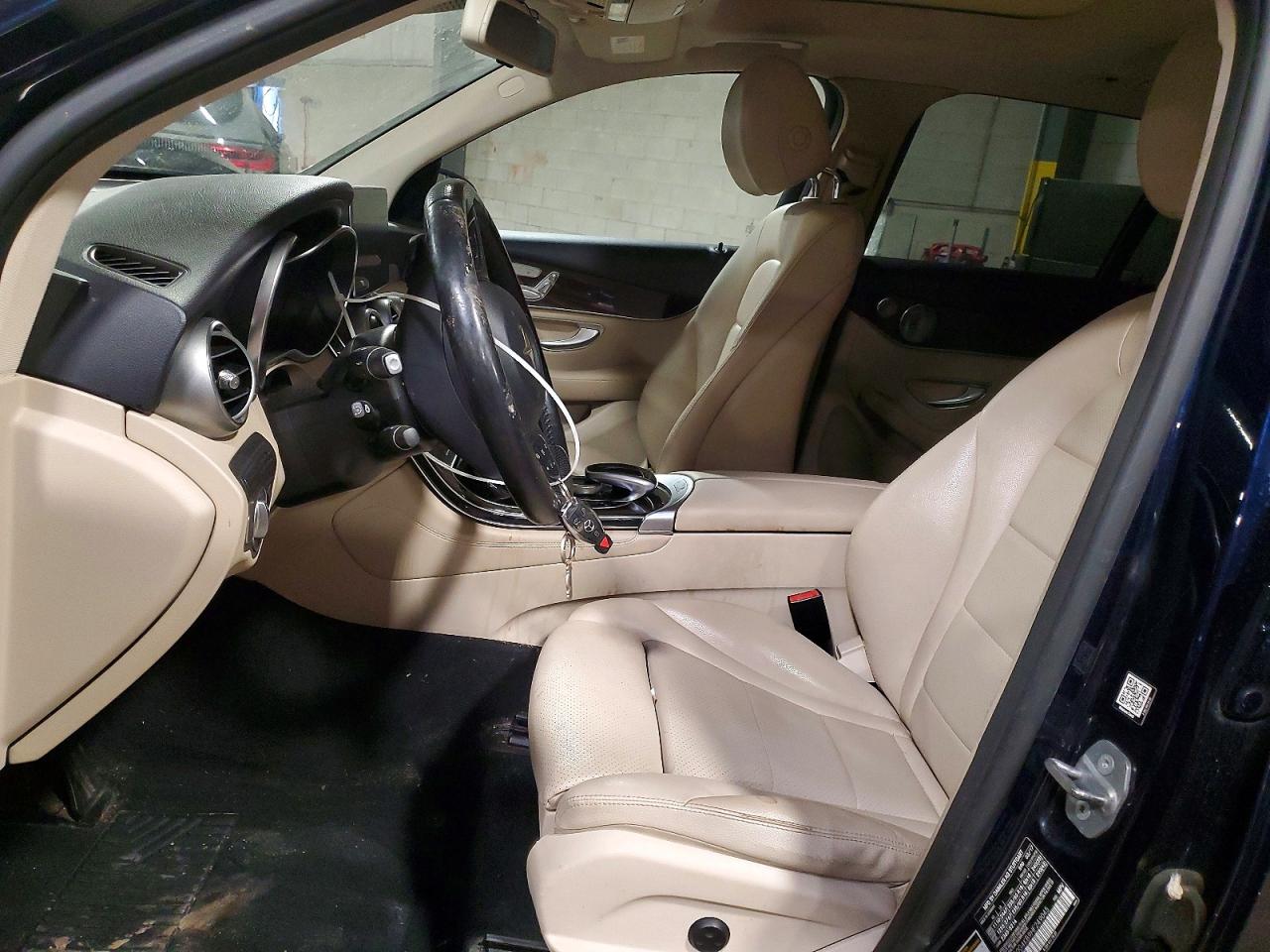 2017 MERCEDES-BENZ GLC 300 4MATIC photo 19